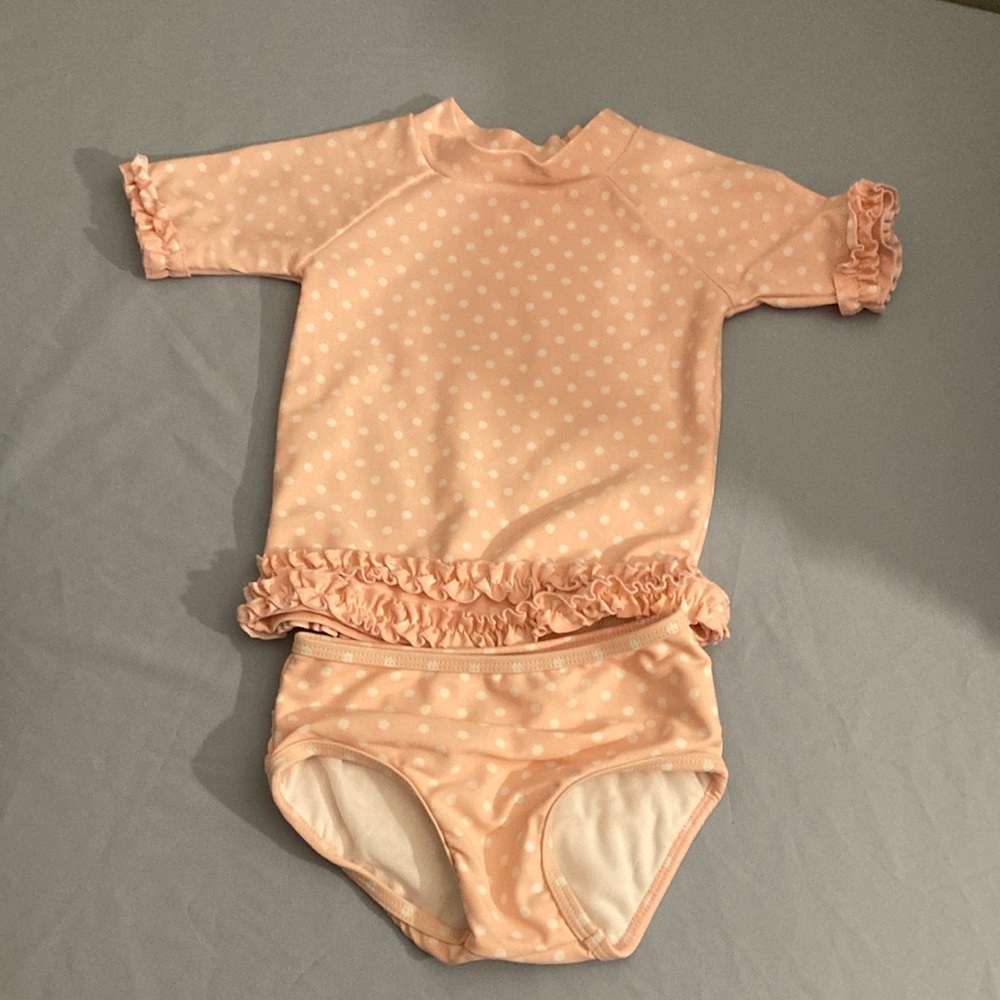 BNWOT Ruffle Butts Pink and White Rashguard Swim Set